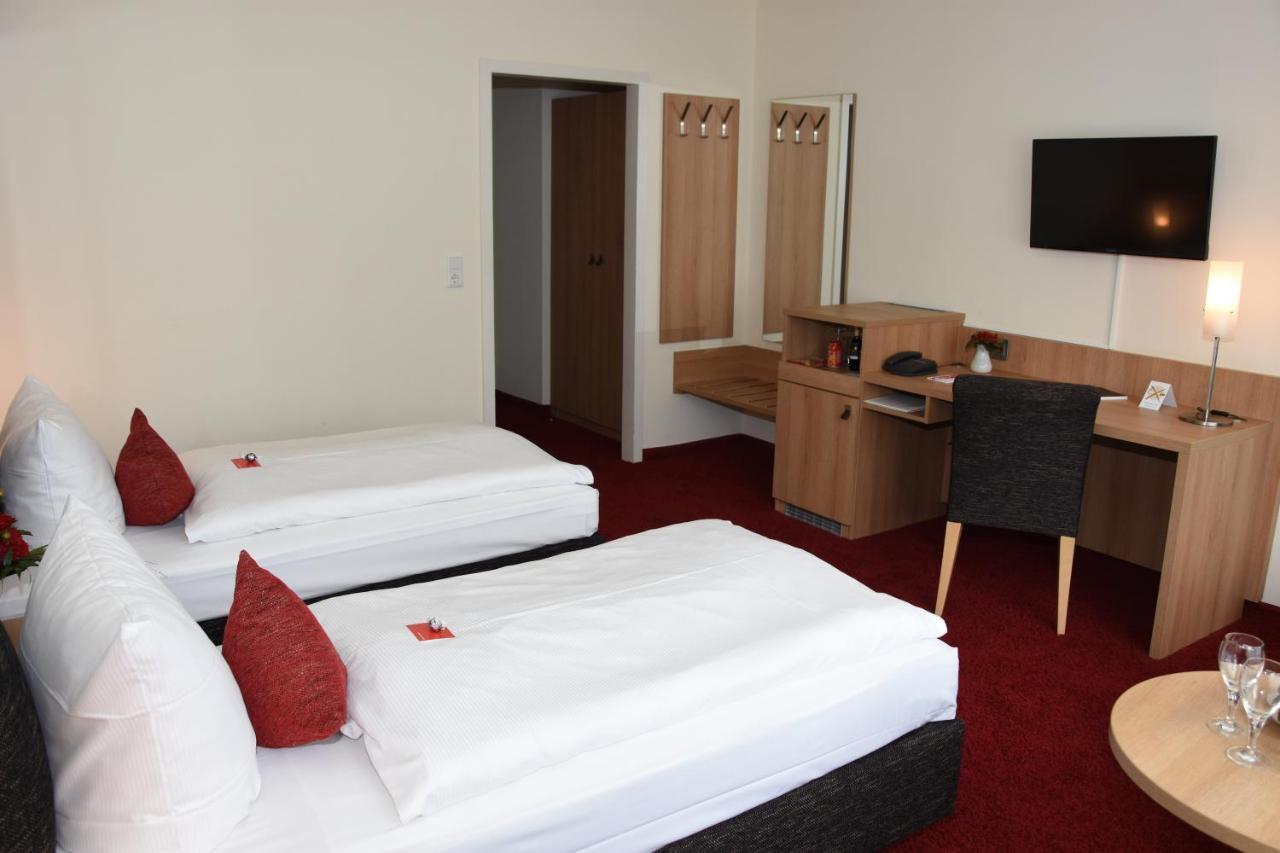 Concorde Hotel Viktoria Kronberg im Taunus Bagian luar foto