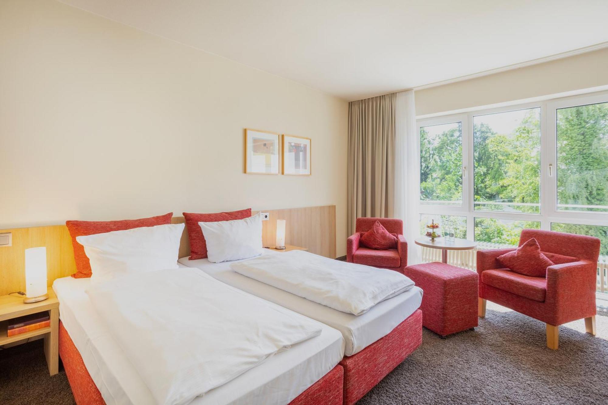 Concorde Hotel Viktoria Kronberg im Taunus Bagian luar foto